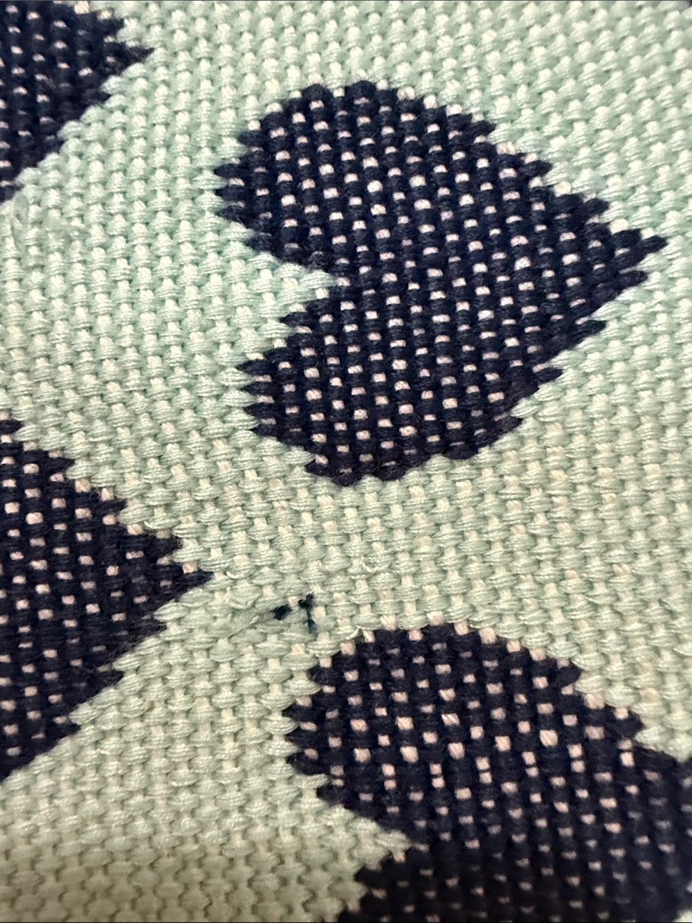 Blue Heart Pattern “Sweater Weather Clutch” WKND WYFR - Picture 4 of 5